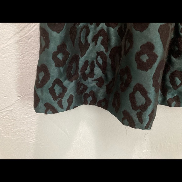 Ann Taylor Loft
14P - Picture 4 of 6